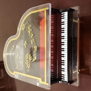 Musical See thru jewelry box